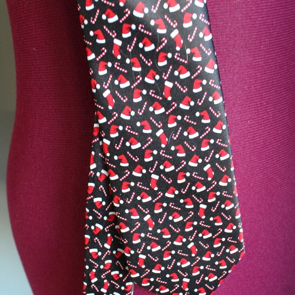 Noel Holiday Collection Necktie Black With Santa Hats And Candy Canes Christmas - Picture 2 of 5